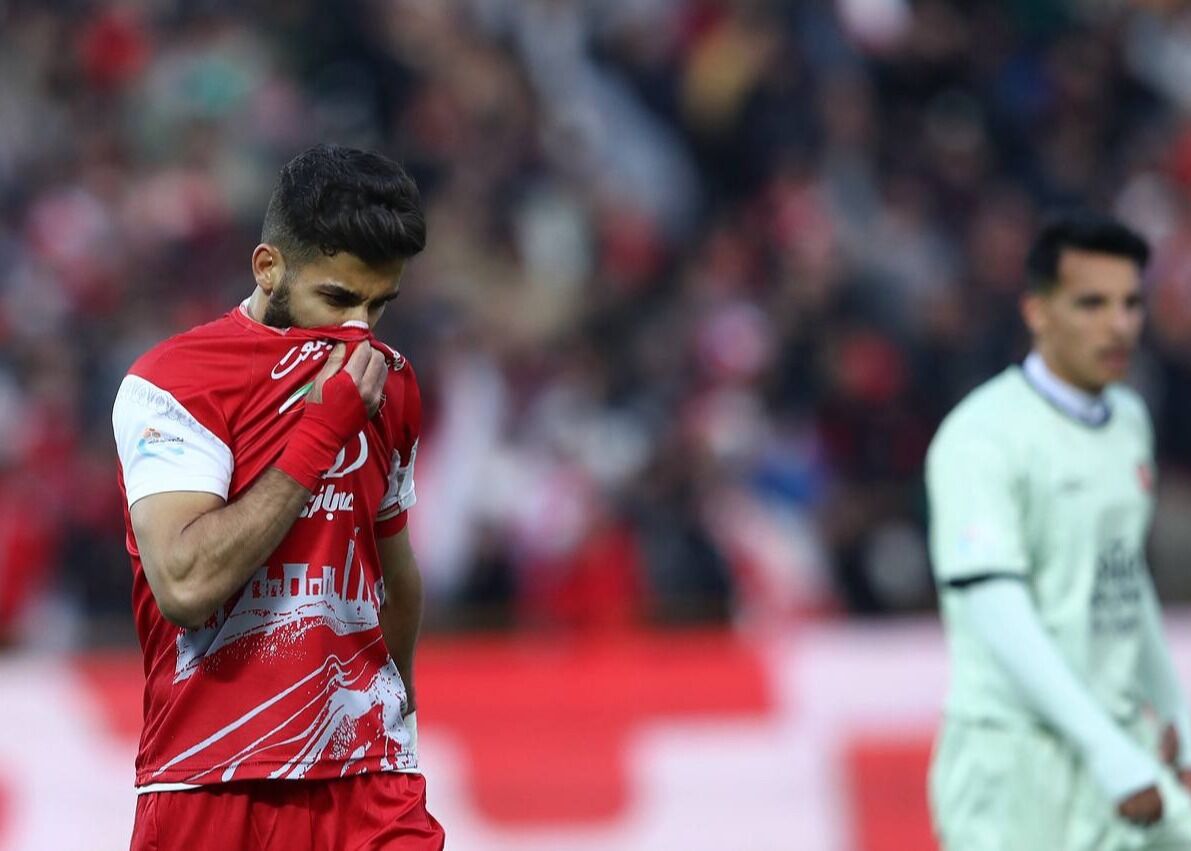 بازیکن-دو-پسته-پرسپولیس-تمدید-می‌کند