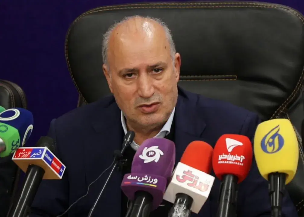 مهدی-تاج-در-گفت‌وگو-با-خبرنگاران:/-مشهد-میزبان-۱۰-میلیون-زائر-است-و-فوتبال-کاری-ندارد