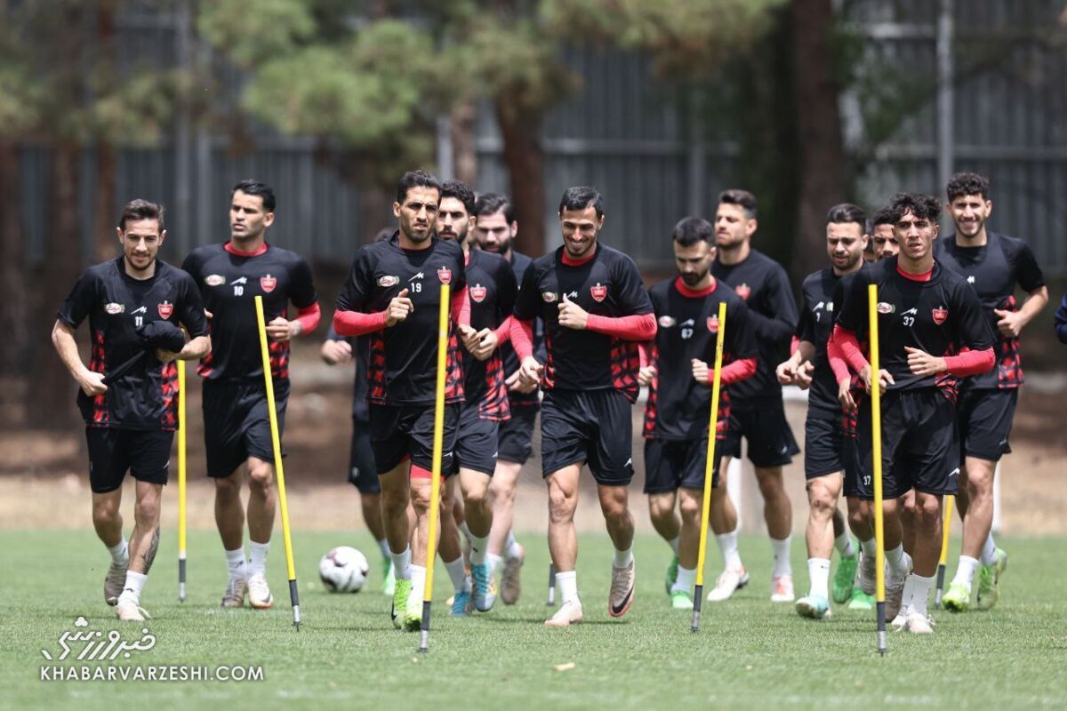 گزارش-تصویری|-تمرین-بهاری-پرسپولیس-پیش-از-مصاف-با-مس