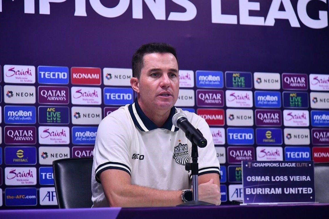 عکس-|-طوفان-یک-پرسپولیسی-در-تایلند؛-قهرمانی-با-۹۲-گل-زده!