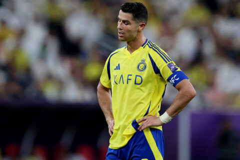 فیلم-حرکات-عجیب-رونالدو-بعد-از-شکست؛-وقتی-فوق-ستاره-با-خودش-حرف-می‌زند!