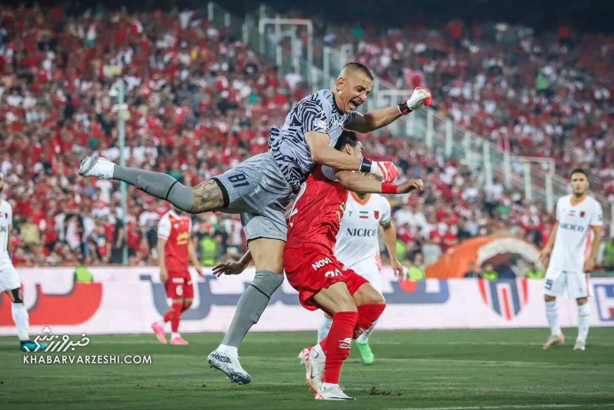 حامد-لک-مانع-هت-تریک-آقای-گل-پرسپولیس+فیلم
