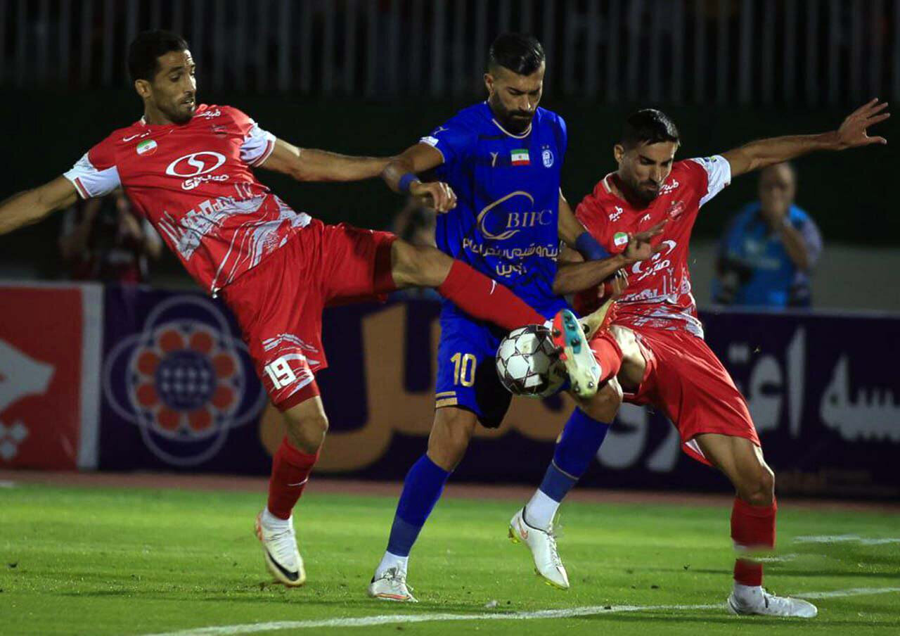 دوری-استقلال-و-پرسپولیس-از-آزادی