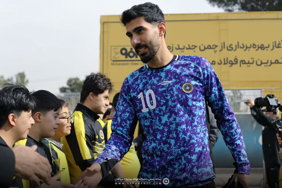 بازخوانی-مصاحبه-رضا-شکاری-در-واکنش-به-شایعه-پرسپولیسی-شدن؛-فصل-بعد-در-سپاهانم