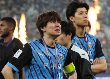 گریه-طولانی-در-مراسم-اهدای-جام-لیگ-نخبگان/-کاپیتان-کاوازاکی-پس-از-شکست-قسم-خورد!