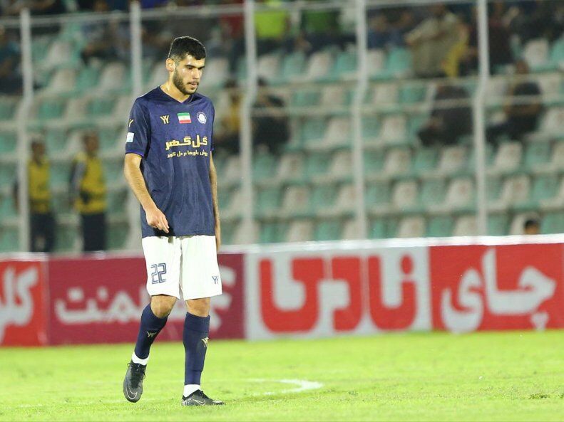 مذاکره-همزمان-پرسپولیس-با-دو-مدافع-استقلالی!