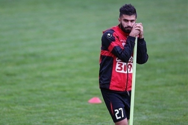عکس-|-حمله-هافبک-سابق-پرسپولیس-به-سروش-رفیعی