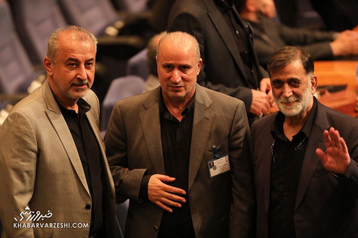 شیرین-کاری-جدید-عضو-هیات-مدیره-استقلال:-درویش-که-«دوزاری»-است،-آجورلو-را-هم-باید-اعدام-کنند!