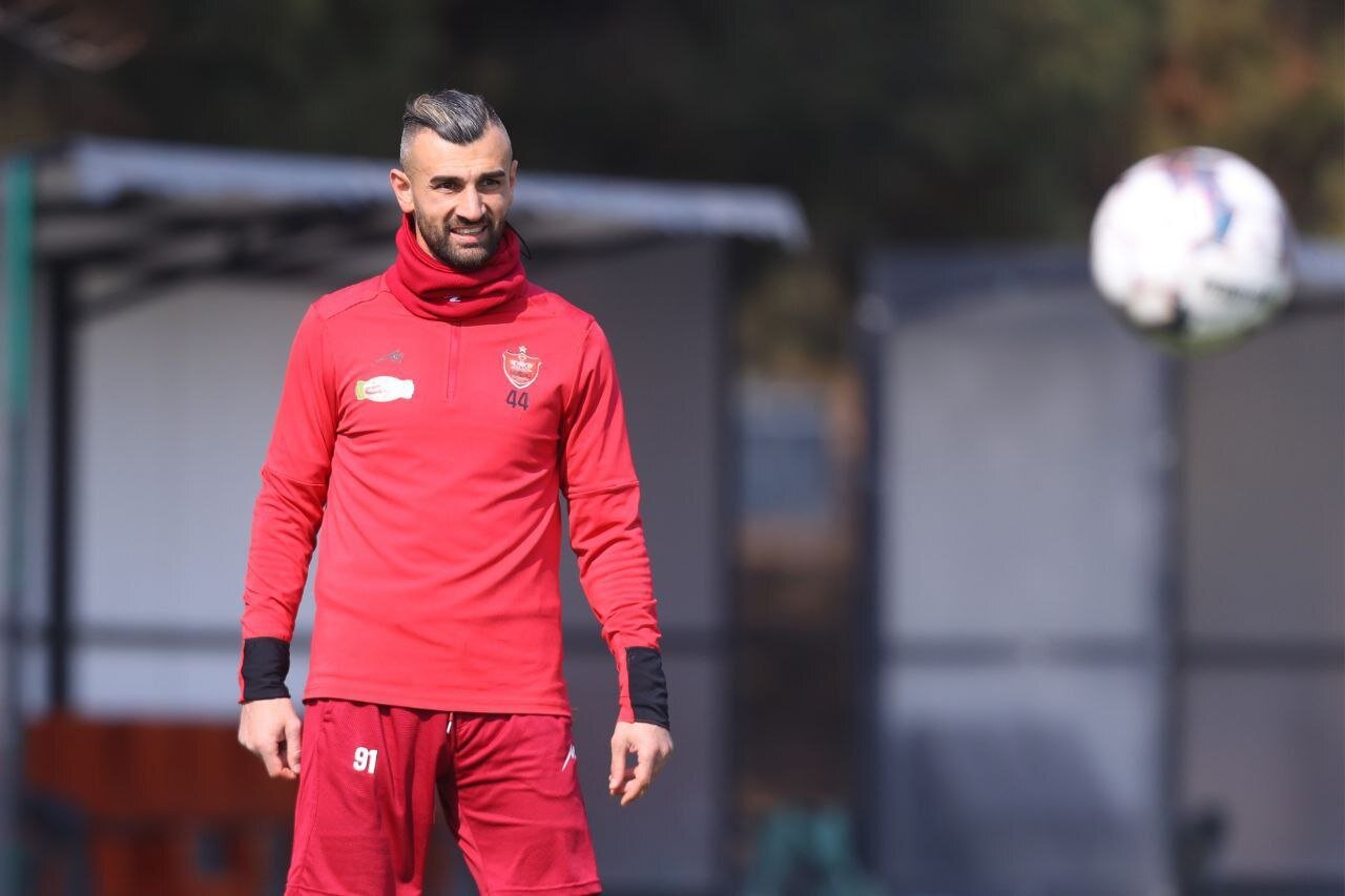 واکنش-دورسون-به-مصاحبه-جنجالی؛-من-در-پرسپولیس-خوشحالم!