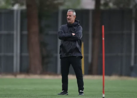 غیبت-دوباره-اسماعیل-کارتال-در-نشست-خبری