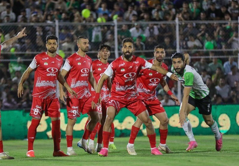 کامبک-رویایی-پرسپولیس-در-خرم-آباد/-نساجی-در-تبریز-ایستاده-سقوط-کرد/-سپاهان-از-سد-تیم-ته-جدولی-بر-نیامد/-جباری-اولین-مساوی-را-دشت-کرد
