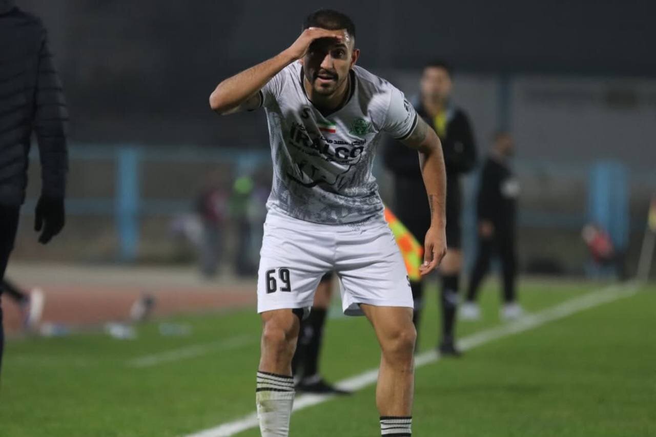 عکس-|-غیبت-گزینه-تابستانی-پرسپولیس-در-دیدار-امروز