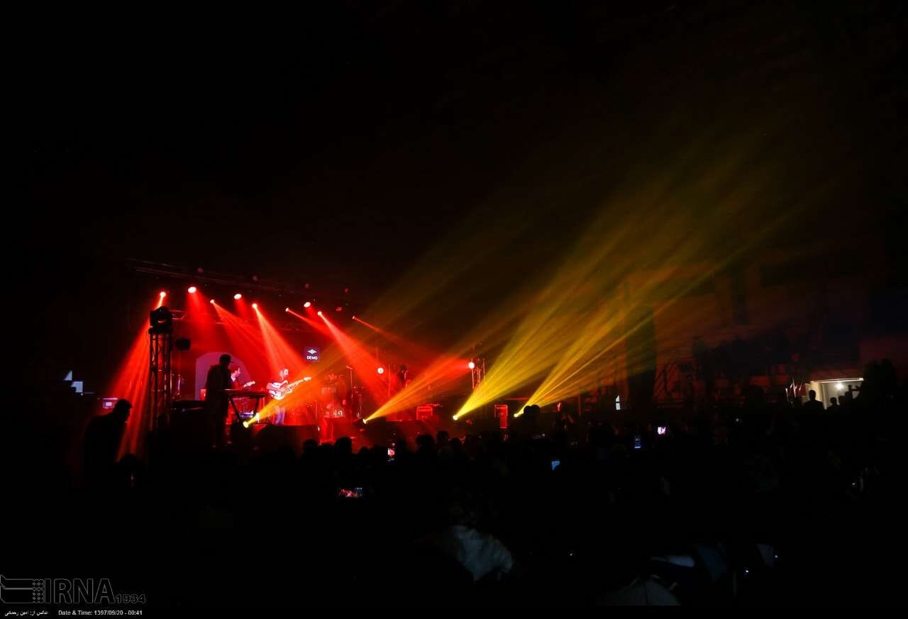 از-هایده-تا-شجریان؛-با-هوش-مصنوعی-هیچ-صدایی-در-امان-نیست/-حمیدرضا-عاطفی:-قانون-حق-مؤلف-و-مصنف-را-جدی-نمی‌گیرد