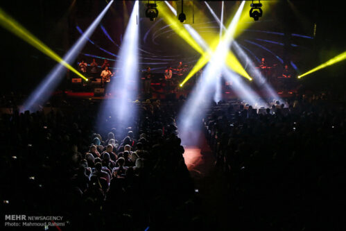 موسیقی-این-روزهای-پاپ-محتوای-خاصی-به-مخاطب-اضافه-نمی‌کند!