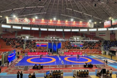 عکس-|-واکنش-تند-معصومی-به-شکست-مقابل-زارع-در-کشتی-جام-تختی