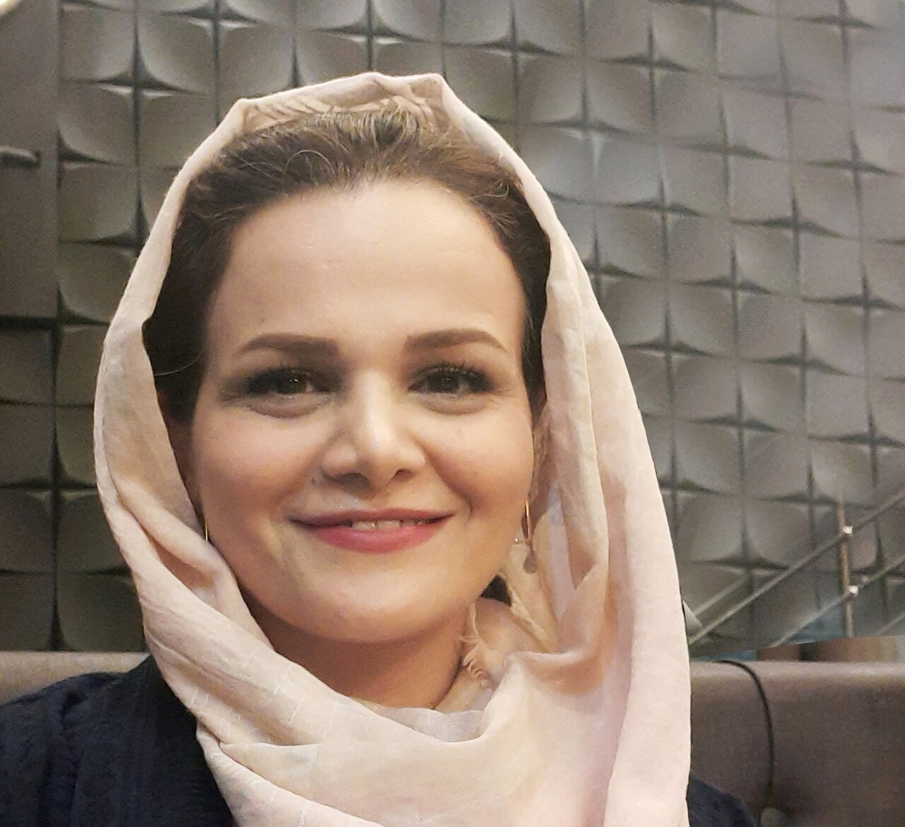 اگر-زیاد-بخندی!