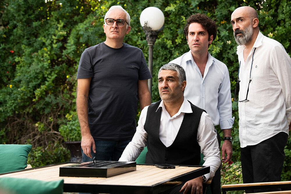 «صبحانه-با-زرافهها»-به-اکران-آنلاین-رسید