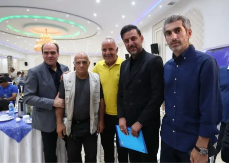 حضور-سرمربی-استقلال-در-هم‌نشینی-پیشکسوتان