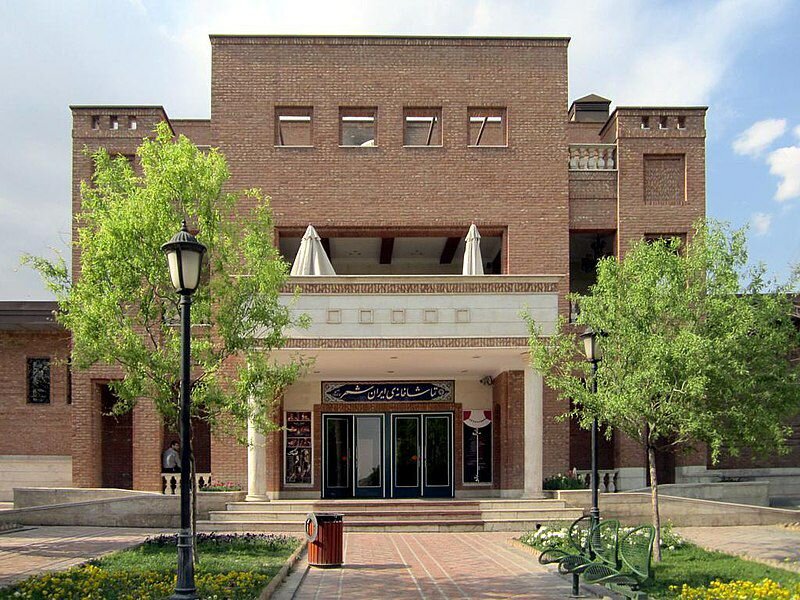 گزارش-آماری-مخاطبان-تماشاخانه-ایرانشهر-اعلام-شد
