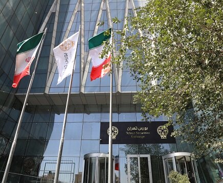 انتشار-گزارش-عملکرد-هیئت-پذیرش-بورس-تهران-در-سال-۱۴۰۳