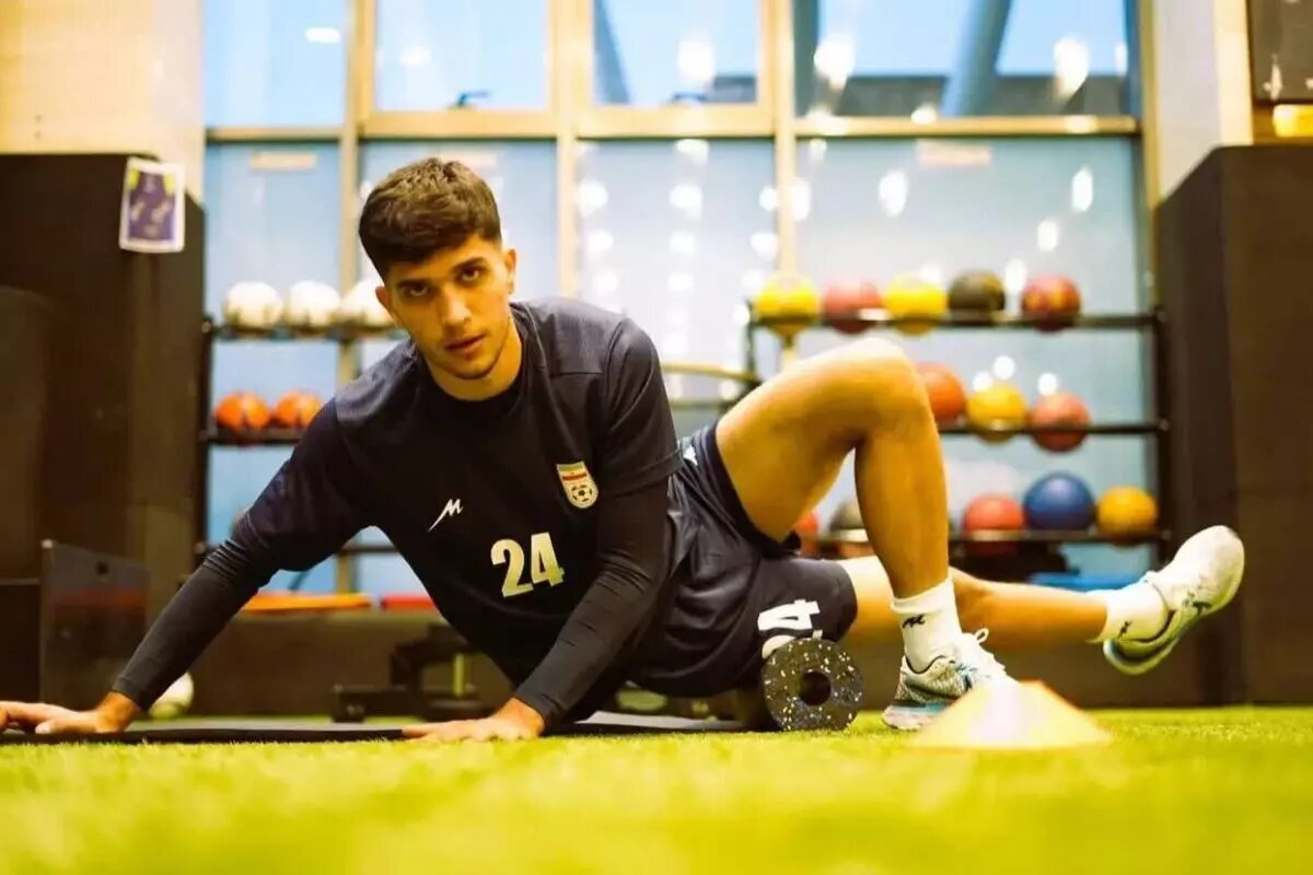 عکس-|-دومین-ستاره-سپاهان-هم-تمدید-کرد