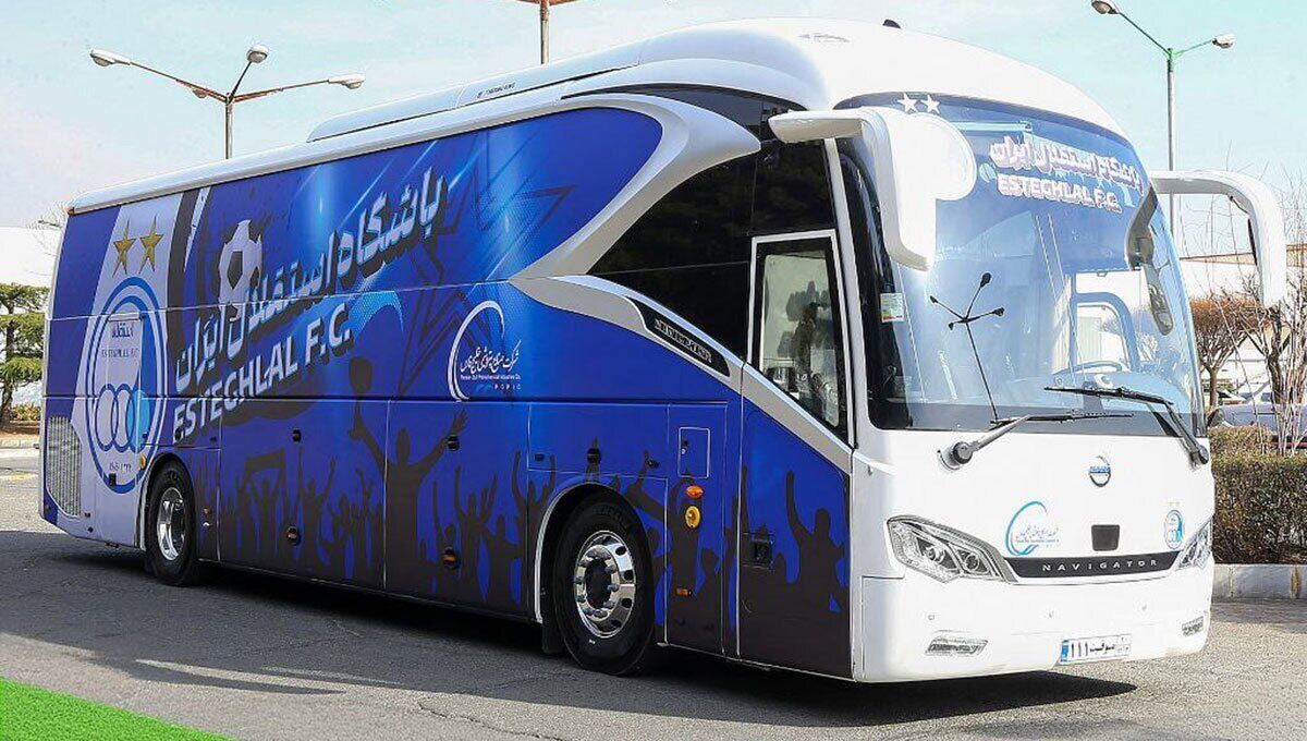 با-اتوبوس-به-تماشای-بازی-استقلال-و-نفت-آبادان-بروید!