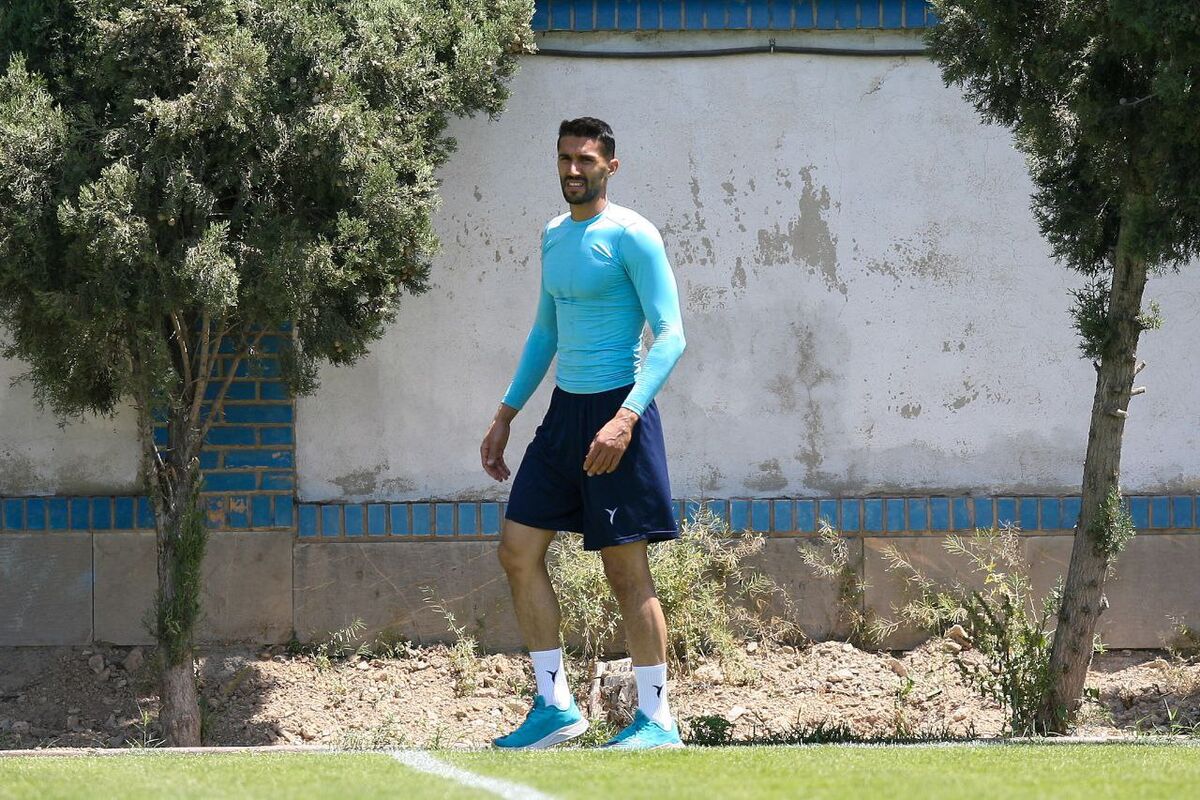 درخواست-کاپیتان-استقلال-از-هواداران-+عکس