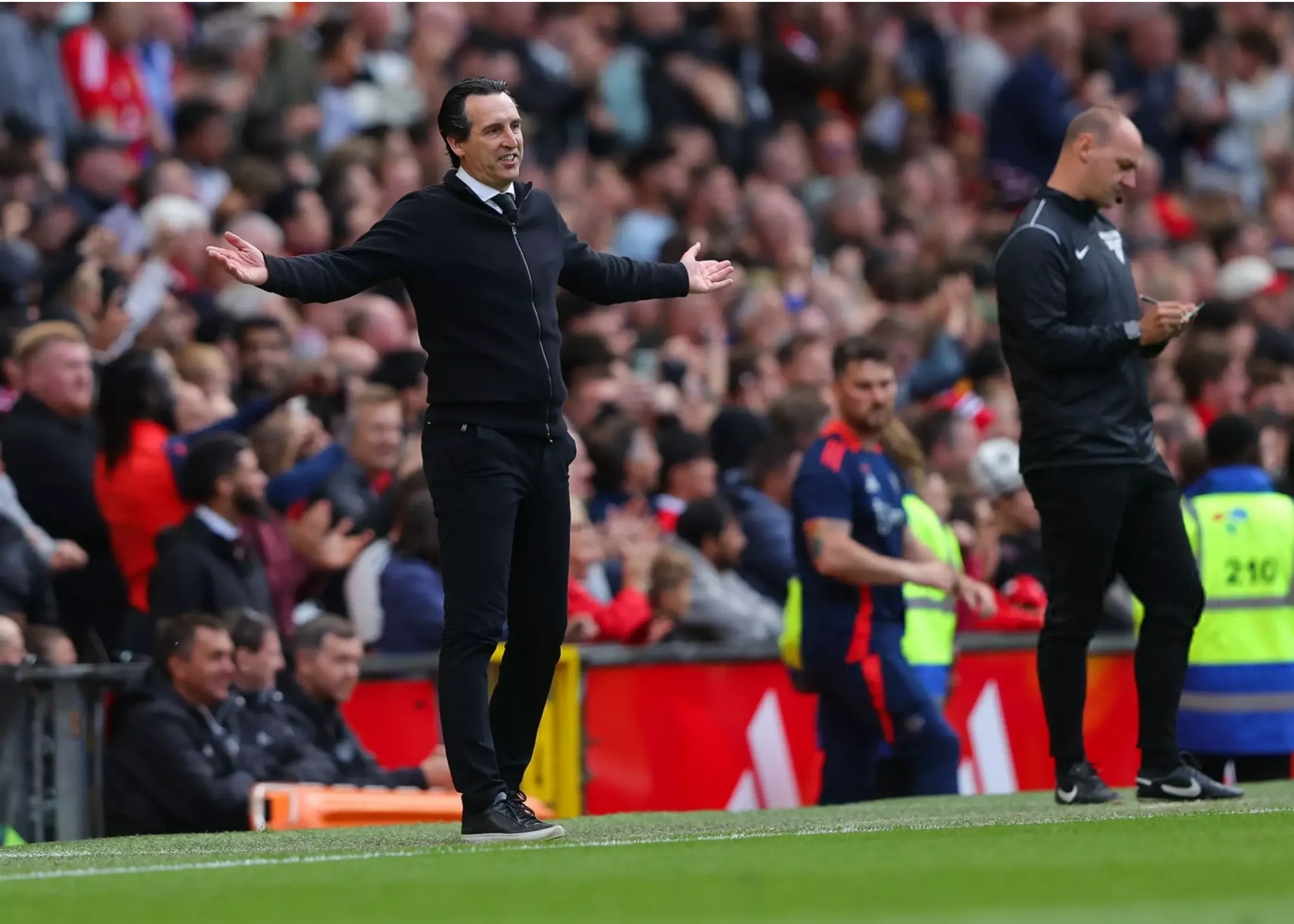 امری:-داور-سهمیه-چمپیونزلیگ-را-از-استون-ویلا-گرفت