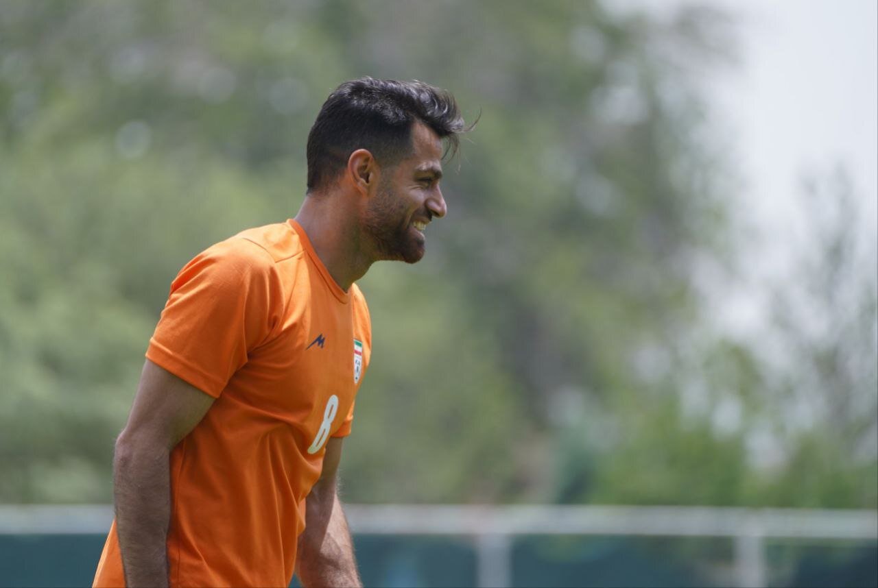 پورعلی-گنجی:-شکست-قطر-و-کره-شمالی-به-موفقیت-ما-در-جام-جهانی-کمک-میکند