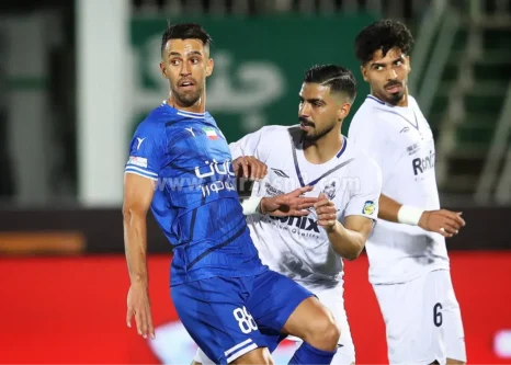 آخرین-نبرد-فصل-با-طعم-یک-جام-قهرمانی/-گزارش-زنده:-استقلال-۰-–-ملوان-۰