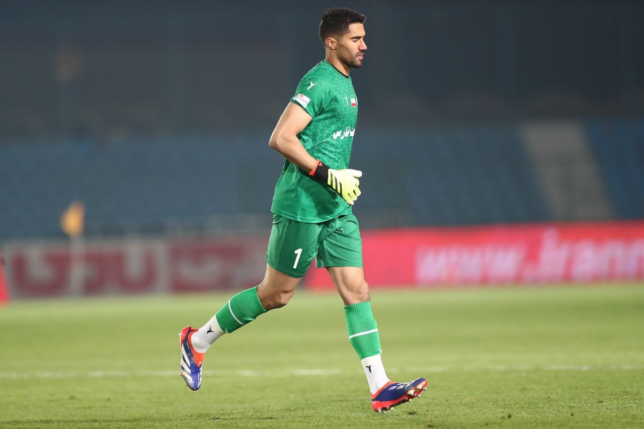 عکس-|-پیام-عاشقانه-همسر-حسینی-پس-از-قهرمانی-استقلال