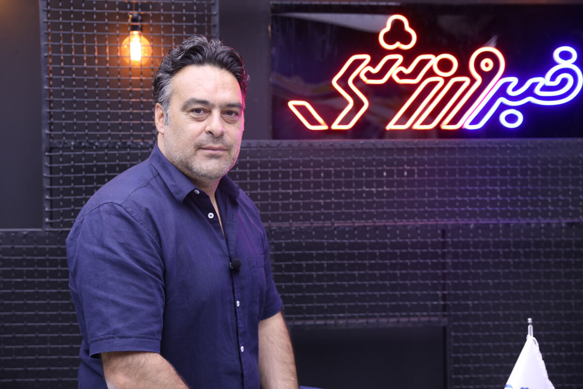 اصلاً-مهم-نیست-که-قلعه-نویی-برای-پدرم-پیراهن-مشکی-نپوشید/-از-برد-پرسپولیس-خوشحال-شدم!