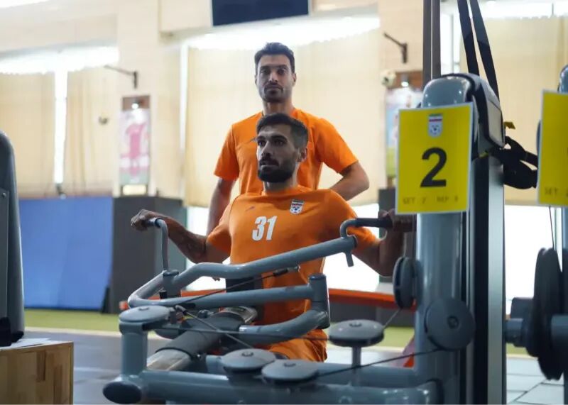 وقتی-عارف-آقاسی-رقیب-پیدا-کرد؛-پرسپولیس-به-زودی-یک-مدافع-جذب-می-کند!