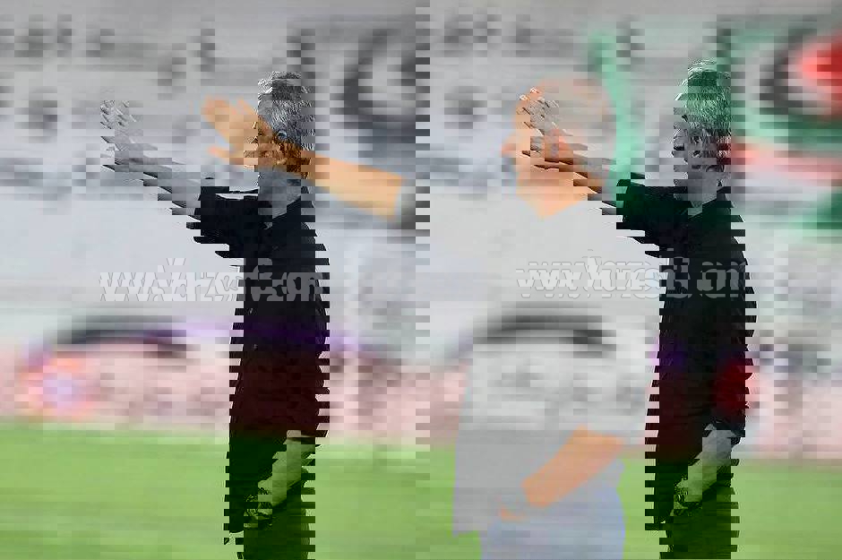 پذیرش-و-اجرای-تمام-خواسته‌های-سرمربی-پرسپولیس/-کارتال-از-این-به-بعد-دیگر-لبخندی-نخواهد-دید!