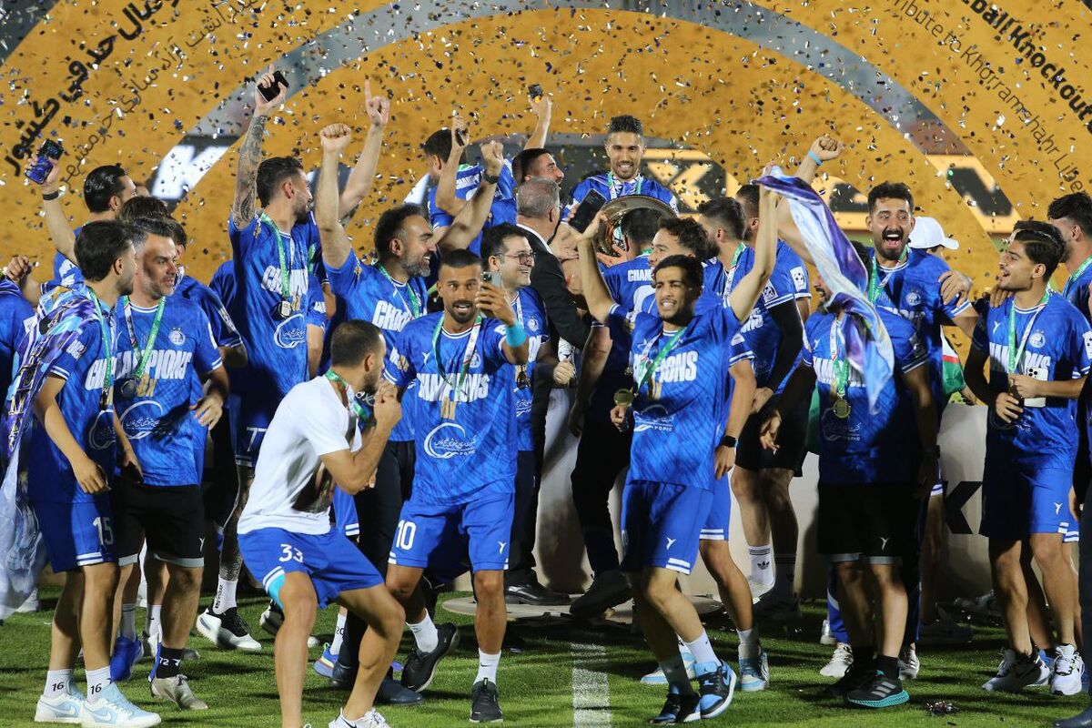 بازیکنان-استقلال-در-انتظار-پاداش-جام!