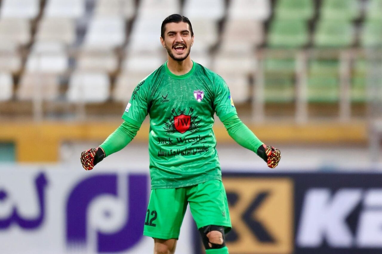 استقلال-یک-بازیکن-دیگر-را-هم-از-دست-داد؛-درخواست-نجومی-مانع-از-امضای-قرارداد