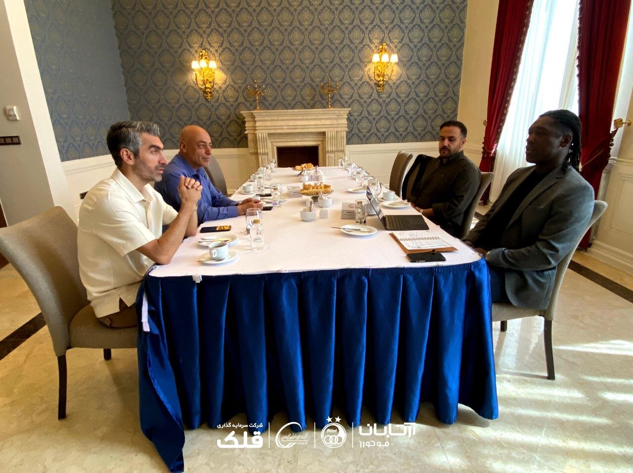 عکس-|-ملاقات-ویژه-جباری-و-سیدورف؛-روز-شلوغ-مرد-هلندی-در-استقلال