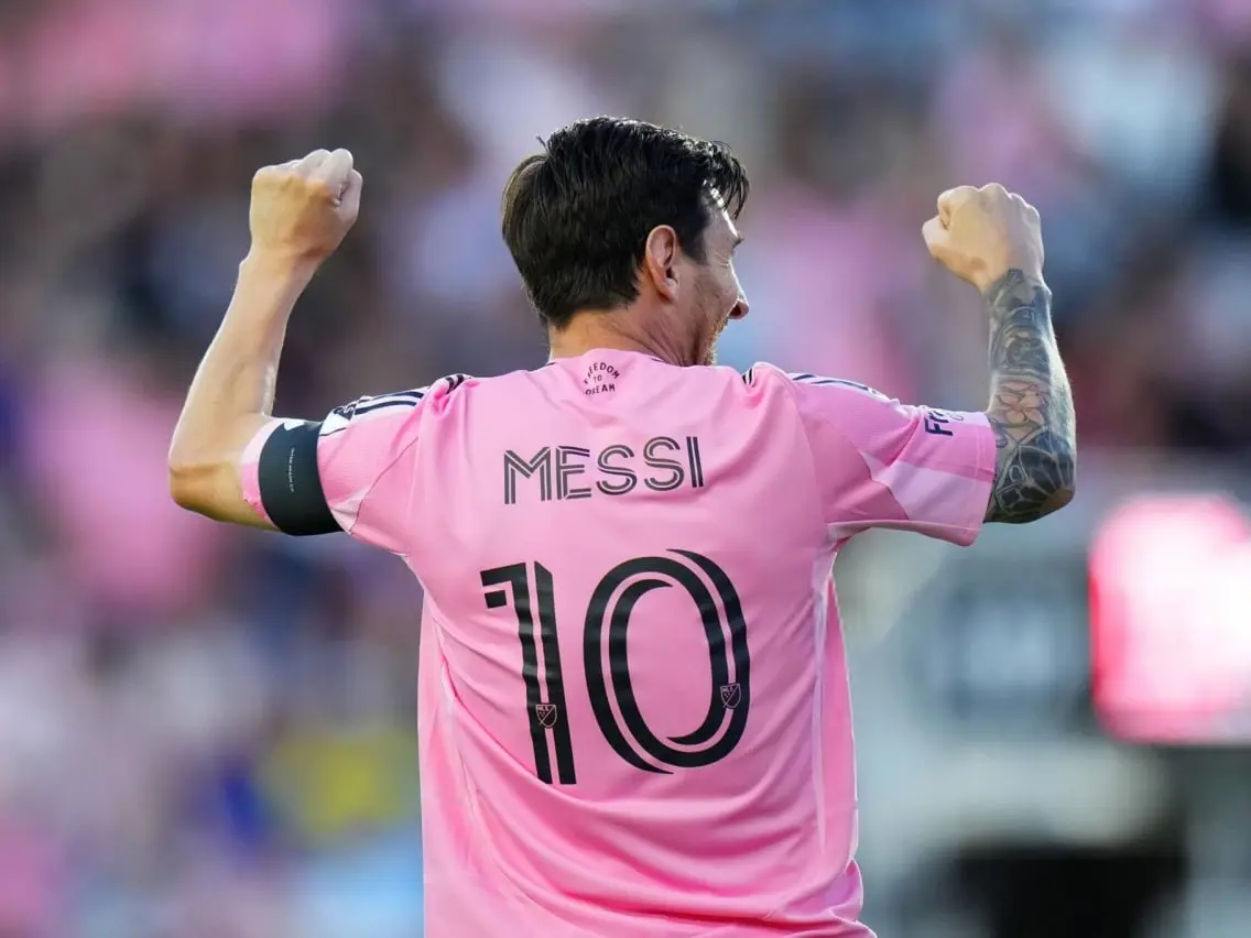 مسی-در-بدترین-روزهای-اینترمیامی-هم-جایزه-گرفت