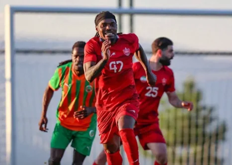 قرارداد-جدید-تیوی-و-آبیها-در-زمان-مقرر-ثبت-نشده؛/-نجات-پرسپولیس-از-رضایتنامه-سنگین-بیفوما!