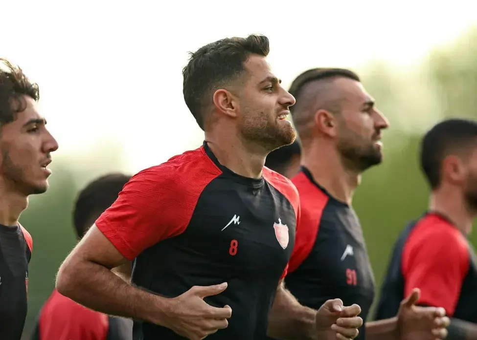 آرزوی-سلامتی-پورعلیگنجی-برای-کاپیتان-سپاهان