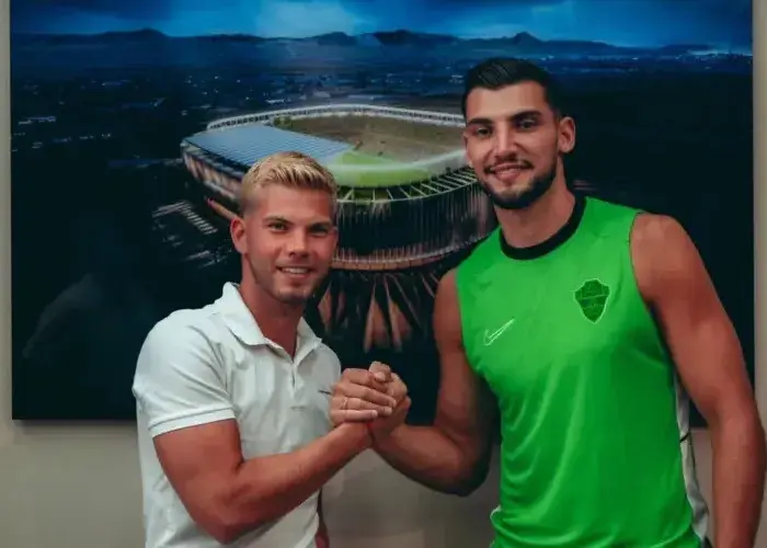 رسمی:-مهاجم-جنجالی-از-والنسیا-رفت