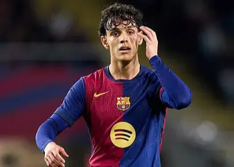 مدافع-بارسلونا-در-یک-قدمی-لیگ-برتر