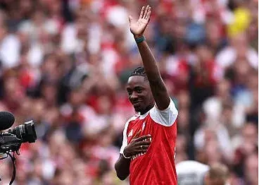 معارفه-ازه-پیش-از-برد-بزرگ-پنج-گله/-سورپرایز-آرسنال:-معرفی-شماره-۱۰-جدید-در-امارات