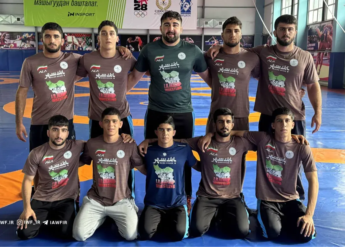 یک-مدال-طلا،-۲-مدال-نقره-و-۲-مدال-برنز؛/-قهرمانی-جوان-های-فرنگی:-ایران-شش-تایی-شد