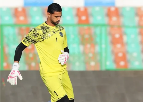 خبری-از-فسخ-قرارداد-و-جدایی-نشد/-گوهری-پیراهن-پیکان-را-از-تن-درنیاورد!