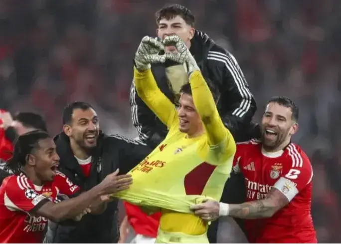 گلی-که-به-رئال-زدم-را-۲۰۰-بار-تماشا-کردم