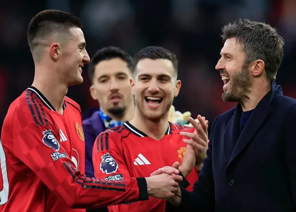 کریک-از-ستاره-سابق-یونایتد-کمک-خواست