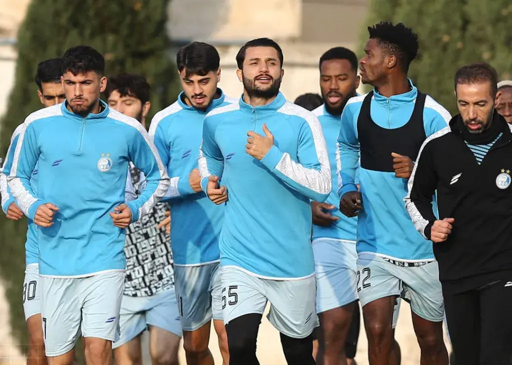 آبی‌پوشان-یکشنبه-به-امارات-می‌روند/-اردوی-سه-روزه-استقلال-در-امارات