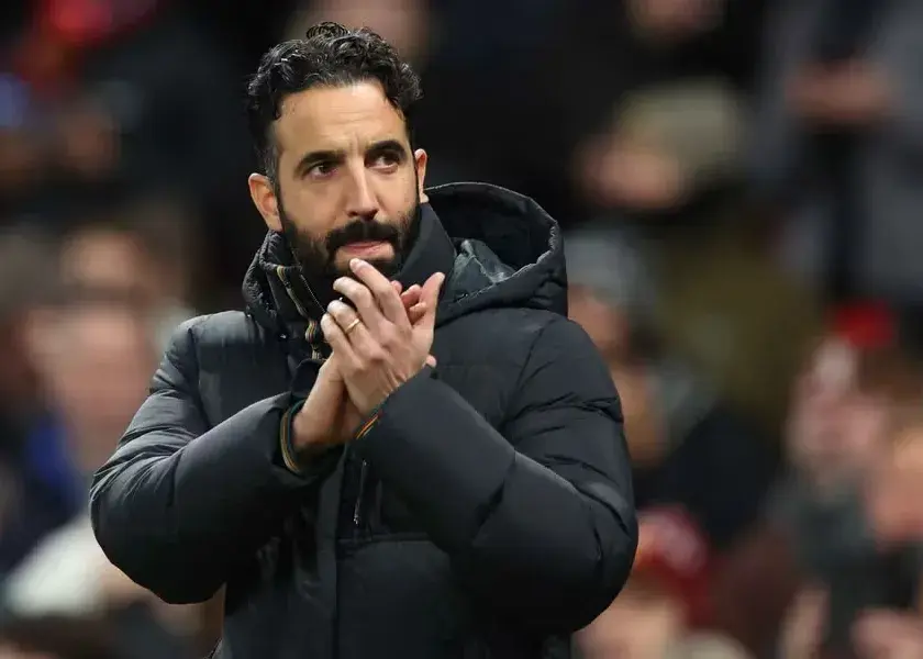 تصمیم-کلیدی-آموریم-در-حمایت-از-کریک