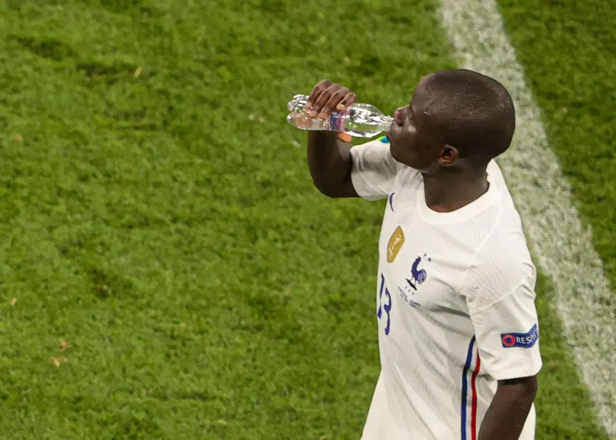 چهل-و-دو-میلیون-یورو-دستمزد/-درآمد-انگولو-کانته-در-فنرباغچه-فاش-شد!